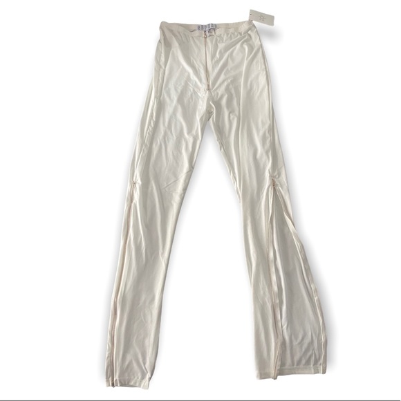 🤐 Zippered Women’s Leggings - Picture 2 of 10